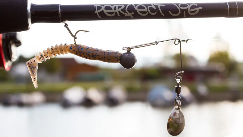 Spinnerbaits - Die ultimativen Fishfinder Spinnerbait mit gekürztem reins Rockvibe Shad