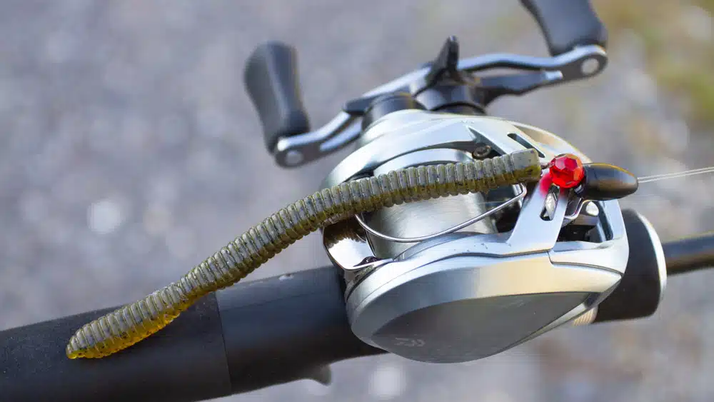 Worm Guide fishus lures bass trap 6049 2