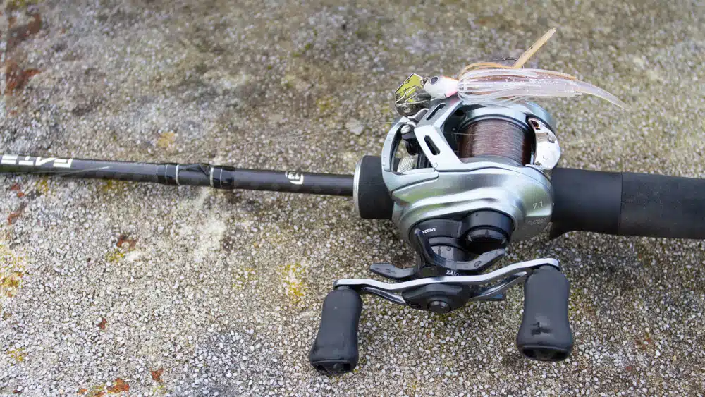 Daiwa Alphas SV TW 800S daiwa alphas ct sv 800 shallow 6480 2